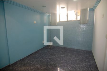 Quarto 2 de casa para alugar com 2 quartos, 100m² em Parque Felicidade, Duque de Caxias