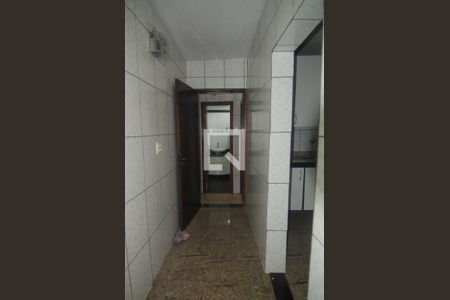 Corredor de casa para alugar com 2 quartos, 100m² em Parque Felicidade, Duque de Caxias