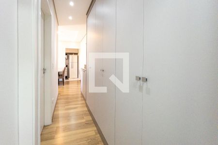 Hall dos Quartos de apartamento para alugar com 2 quartos, 58m² em Pinheirinho, Vinhedo