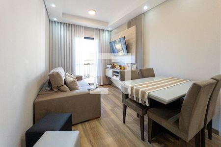 Sala de apartamento para alugar com 2 quartos, 58m² em Pinheirinho, Vinhedo