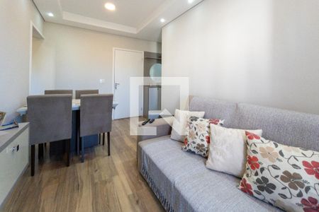 Sala de apartamento para alugar com 2 quartos, 58m² em Pinheirinho, Vinhedo