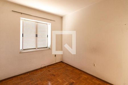 Casa à venda com 200m², 4 quartos e 2 vagas Casa à venda com 200m², 4 quartos e 2 vagasQuarto 2