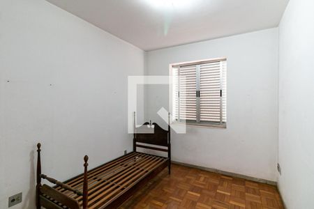 Casa à venda com 200m², 4 quartos e 2 vagas Casa à venda com 200m², 4 quartos e 2 vagasQuarto 1