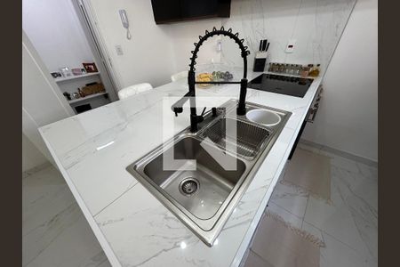 Apartamento à venda com 135m², 3 quartos e 2 vagas Apartamento à venda com 135m², 3 quartos e 2 vagasCozinha