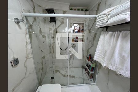 Apartamento à venda com 135m², 3 quartos e 2 vagas Apartamento à venda com 135m², 3 quartos e 2 vagasBanheiro da Suíte 1