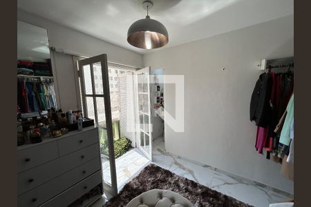 Apartamento à venda com 135m², 3 quartos e 2 vagas Apartamento à venda com 135m², 3 quartos e 2 vagasCloset da suíte 1