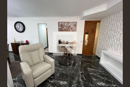 Sala de apartamento à venda com 3 quartos, 135m² em Pacaembu, São Paulo