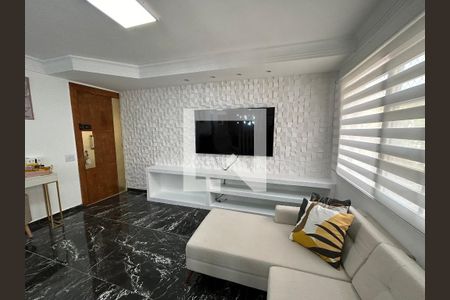 Sala de apartamento à venda com 3 quartos, 135m² em Pacaembu, São Paulo