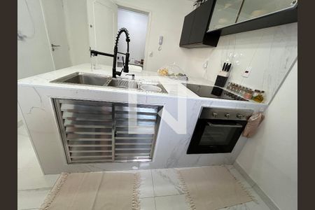 Apartamento à venda com 135m², 3 quartos e 2 vagas Apartamento à venda com 135m², 3 quartos e 2 vagasCozinha