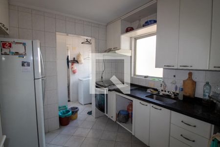 Cozinha de apartamento à venda com 2 quartos, 72m² em Vila Gomes, São Paulo