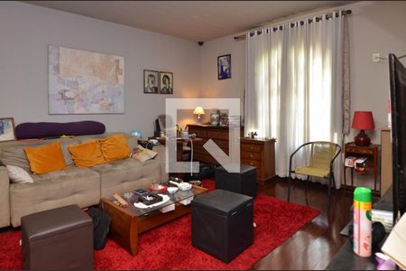 Casa à venda com 1600m², 11 quartos e 10 vagas Casa à venda com 1600m², 11 quartos e 10 vagasSala 2