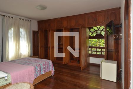 Casa à venda com 1600m², 11 quartos e 10 vagas Casa à venda com 1600m², 11 quartos e 10 vagasSuite 2