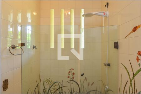 Casa à venda com 1600m², 11 quartos e 10 vagas Casa à venda com 1600m², 11 quartos e 10 vagasBanheiro da Suíte 4