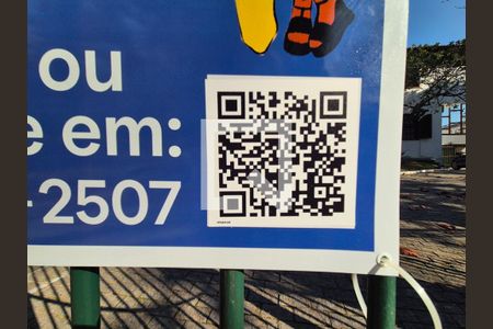 Casa à venda com 1600m², 11 quartos e 10 vagas Casa à venda com 1600m², 11 quartos e 10 vagas3PRJ640-220