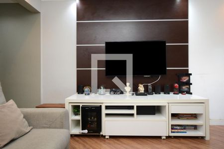 Detalhe Sala de apartamento à venda com 2 quartos, 63m² em Vila Isa, São Paulo