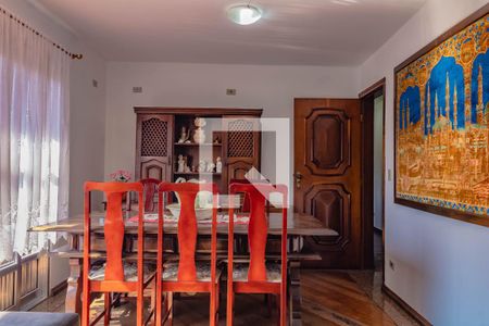 Sala de casa para alugar com 3 quartos, 240m² em Vila Fachini, São Paulo