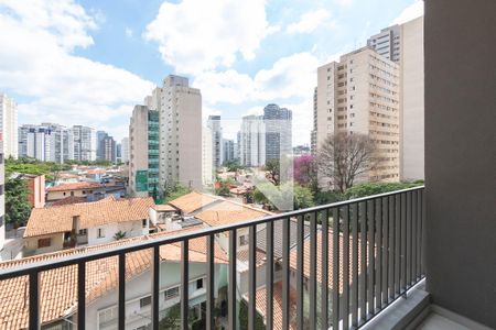 Varanda de kitnet/studio à venda com 1 quarto, 24m² em Santo Amaro, São Paulo