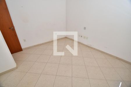 Sala / Escritório de casa de condomínio à venda com 4 quartos, 300m² em Loteamento Caminhos de San Conrado (sousas), Campinas