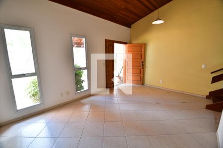 Sala 1 de casa de condomínio à venda com 4 quartos, 300m² em Loteamento Caminhos de San Conrado (sousas), Campinas