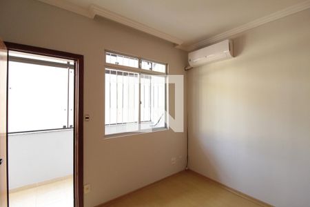 Suíte de apartamento à venda com 2 quartos, 90m² em Castelo, Belo Horizonte