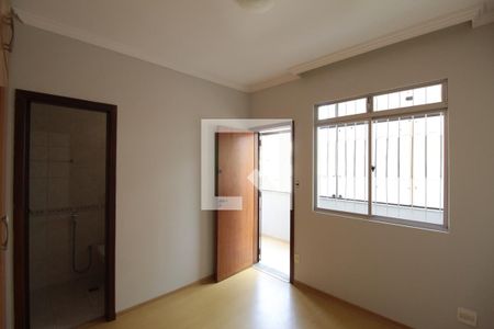 Suíte de apartamento para alugar com 2 quartos, 90m² em Castelo, Belo Horizonte