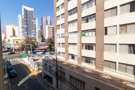 Vista da Sacada de apartamento à venda com 3 quartos, 130m² em Centro, Campinas