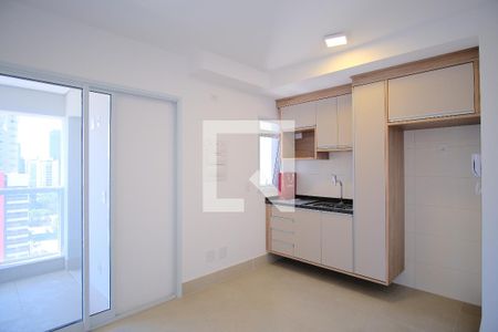 Sala e Cozinha de apartamento para alugar com 1 quarto, 39m² em Vila Azevedo, São Paulo