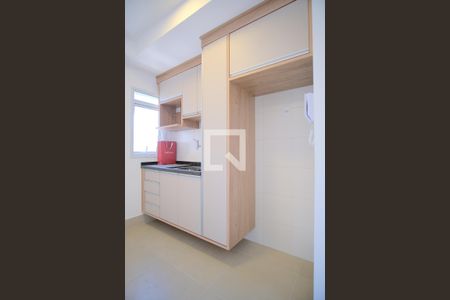 Sala e Cozinha de apartamento para alugar com 1 quarto, 39m² em Vila Azevedo, São Paulo