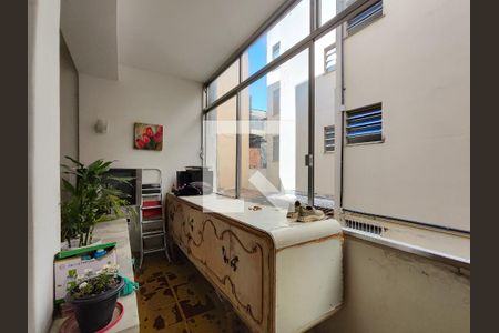 Sala de apartamento à venda com 2 quartos, 64m² em Praça da Bandeira, Rio de Janeiro