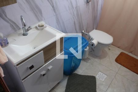 Banheiro de apartamento à venda com 1 quarto, 63m² em Olímpico, São Caetano do Sul