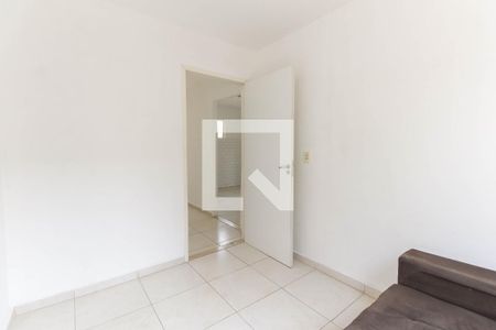 Quarto 1 de apartamento para alugar com 3 quartos, 52m² em Itaquera, São Paulo