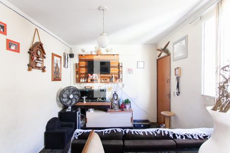 Sala de apartamento à venda com 2 quartos, 45m² em Piratininga, Belo Horizonte