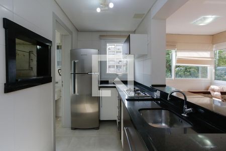 Cozinha de apartamento para alugar com 1 quarto, 82m² em Bela Vista, Porto Alegre