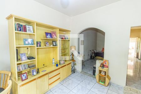 Sala de apartamento para alugar com 2 quartos, 80m² em Jardim Sulacap, Rio de Janeiro