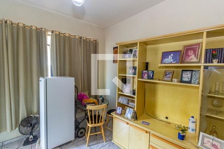 Sala de apartamento para alugar com 2 quartos, 80m² em Jardim Sulacap, Rio de Janeiro