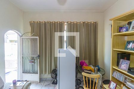 Sala de apartamento para alugar com 2 quartos, 80m² em Jardim Sulacap, Rio de Janeiro