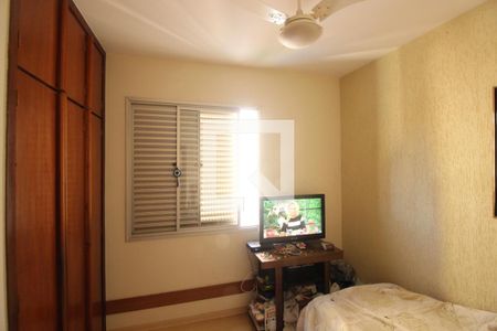 Quarto  de apartamento à venda com 3 quartos, 103m² em Serra, Belo Horizonte