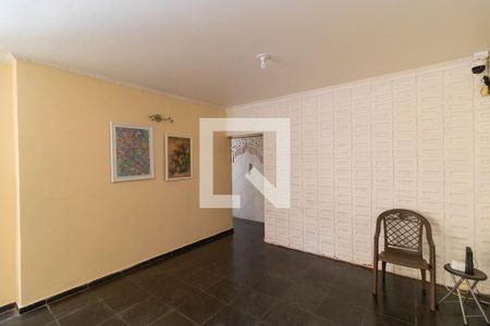 Sala de casa à venda com 4 quartos, 182m² em Vila Tofanello, Campinas