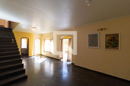 Sala de casa à venda com 4 quartos, 182m² em Vila Tofanello, Campinas