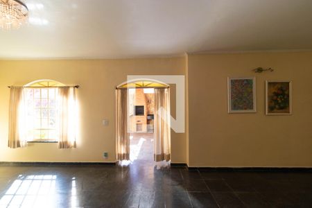 Sala de casa à venda com 4 quartos, 182m² em Vila Tofanello, Campinas