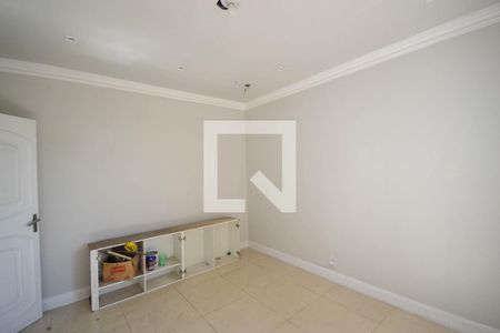 Quarto 1 de casa para alugar com 2 quartos, 120m² em Centro, Nilópolis