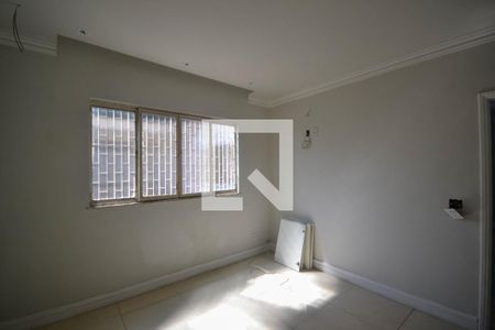 Quarto 1 de casa para alugar com 2 quartos, 120m² em Centro, Nilópolis