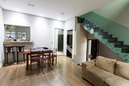 Sala 1 de casa para alugar com 4 quartos, 430m² em Abranches, Curitiba