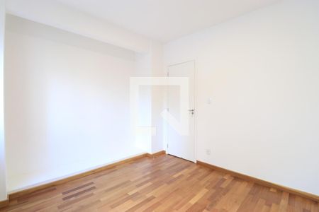 Quarto de apartamento para alugar com 2 quartos, 94m² em Vila Romana, São Paulo