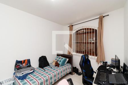 Quarto de casa para alugar com 3 quartos, 200m² em Jardim Virginia Bianca, São Paulo