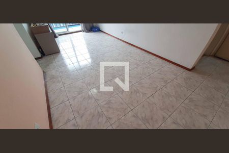 Sala de apartamento à venda com 2 quartos, 70m² em Vila Yolanda, Osasco