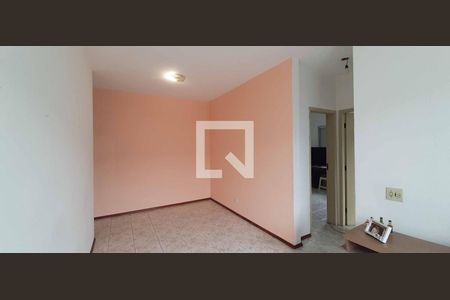 Sala de apartamento à venda com 2 quartos, 70m² em Vila Yolanda, Osasco