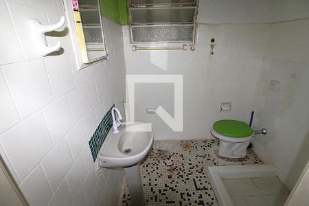 Banheiro de apartamento para alugar com 2 quartos, 68m² em Méier, Rio de Janeiro