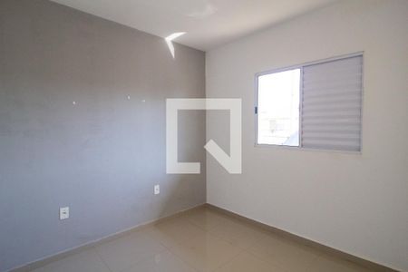 Quarto  de casa de condomínio para alugar com 2 quartos, 70m² em Lopes de Oliveira, Sorocaba