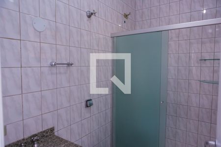 Banheiro do Quarto de casa para alugar com 1 quarto, 70m² em Penha de França, São Paulo